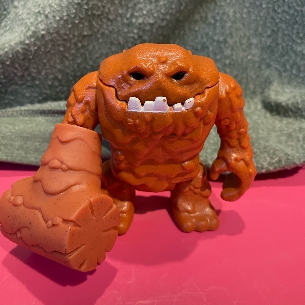 FISHER PRICE CLAYFACE  IMAGINEXT DC SUPER FRIENDS FIGURE with HAMMER - BATMAN